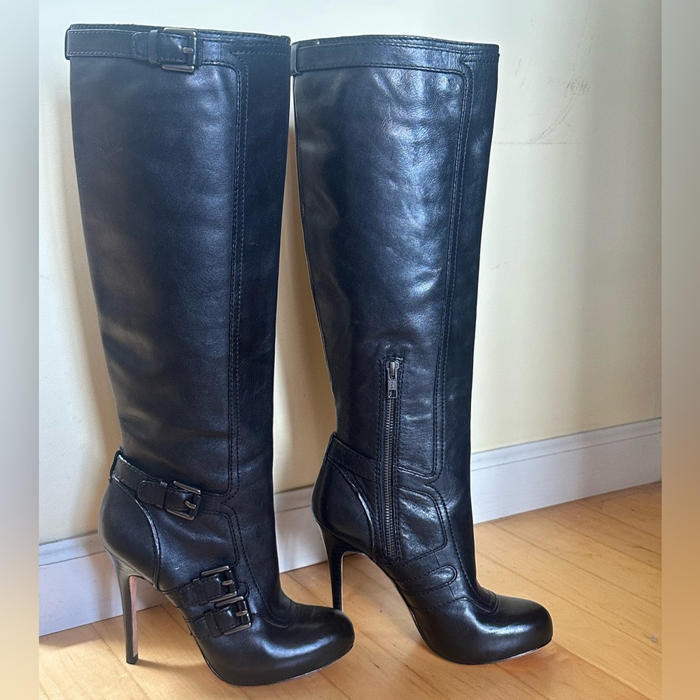 * Coach * Sexy Classic Tall Black Leather Heeled Boots - Picture 4 of 11